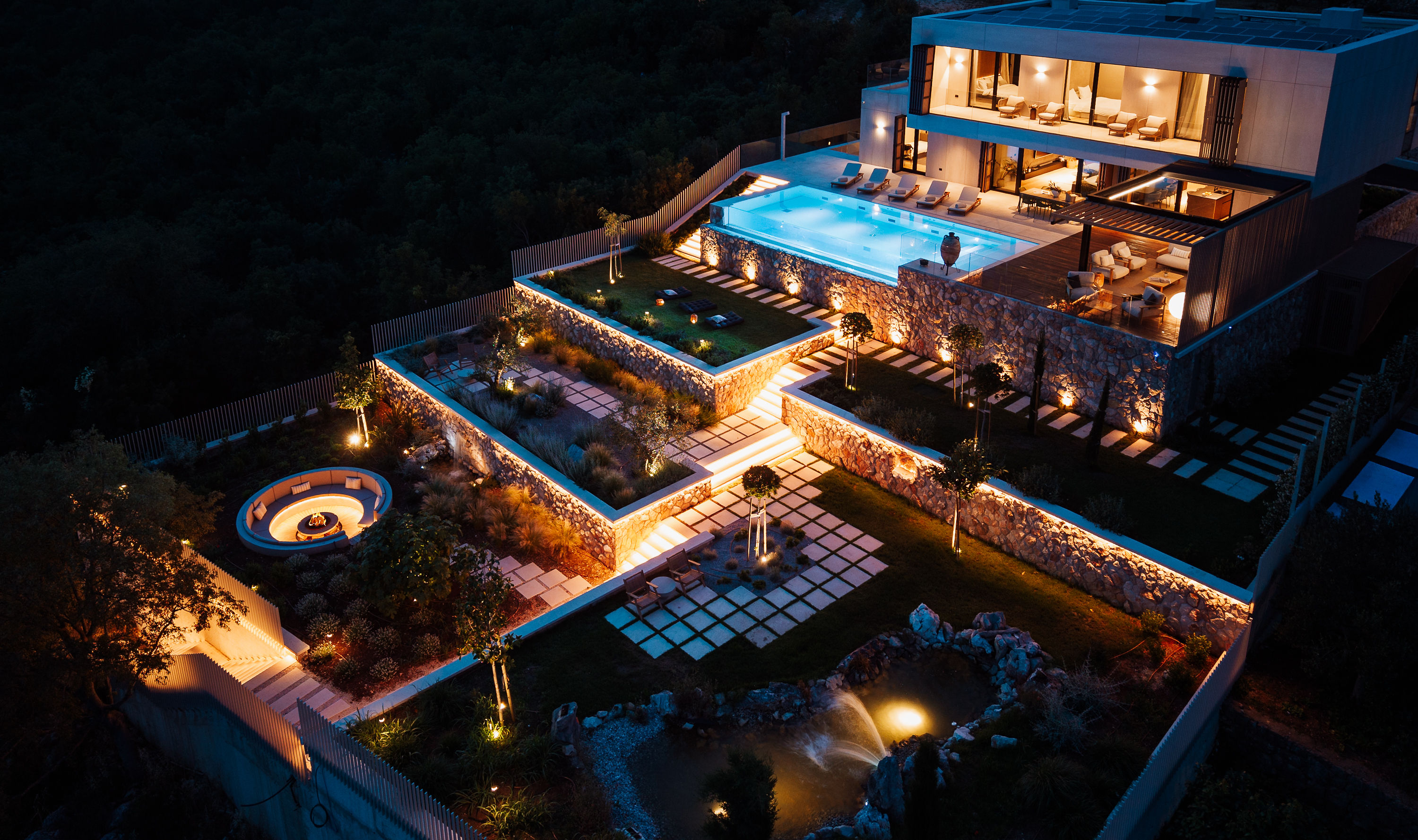 Villa Z1 — luksuzna vila imotski bazen nocni ambijent 2